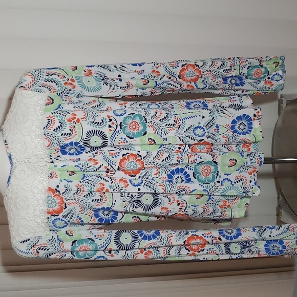 RED CAMEL Women's White Lacey Floral Long-Sleeve Flowy Boho Crop Top. EUC-Sz M - Picture 5 of 14